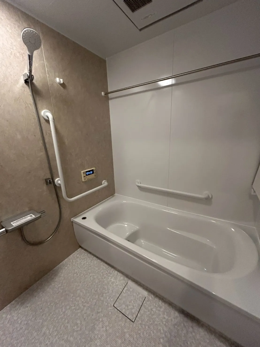 一宮市　浴室　リフォーム　在来からユニットバス